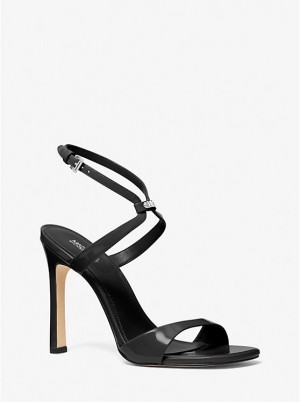 Michael Kors Amara Patent Leather Women Sandals BLACK | USAWNW1765