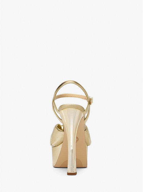 Michael Kors Elena Metallic Leather Platform Women Sandals PALE GOLD | USAPJF1858