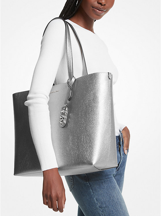 Michael Kors Eliza Extra-Large Metallic Pebbled Leather Reversible Women Tote Bag SILVER | USATCN1248