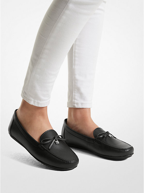 Michael Kors Juliette Leather Women Loafers BLACK | USARVM1708