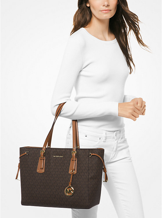 Michael Kors Voyager Medium Logo Women Tote Bag BROWN | USAJPW1279